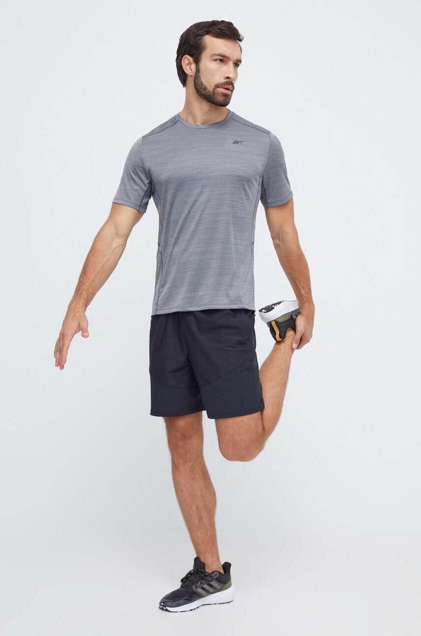 Тренувальна футболка Reebok Motionfresh Athlete колір сірий меланж