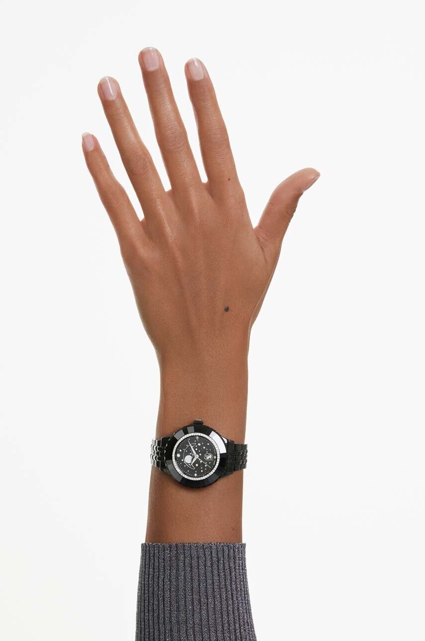Годинник Swarovski OCTEA MOON жіночий колір чорний 5677497