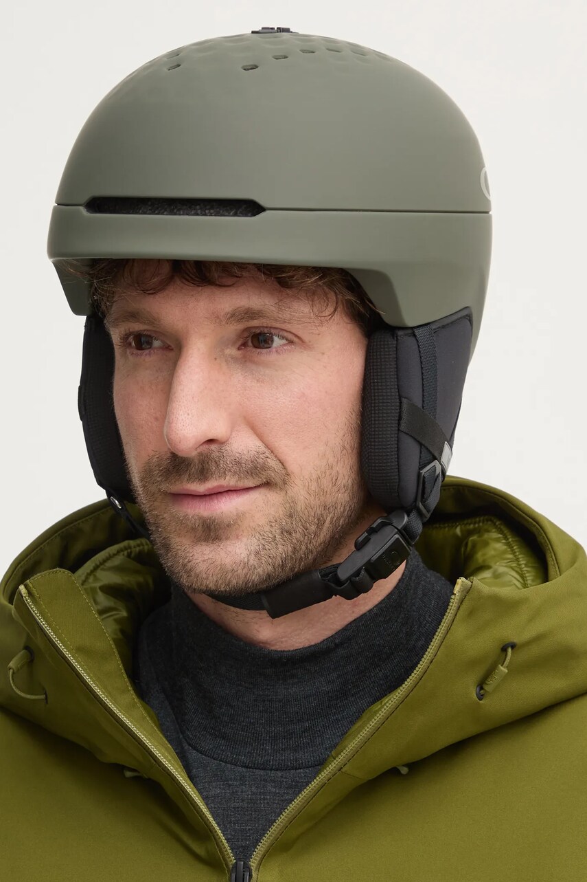 Шолом Oakley MOD 3 колір зелений FOS901055