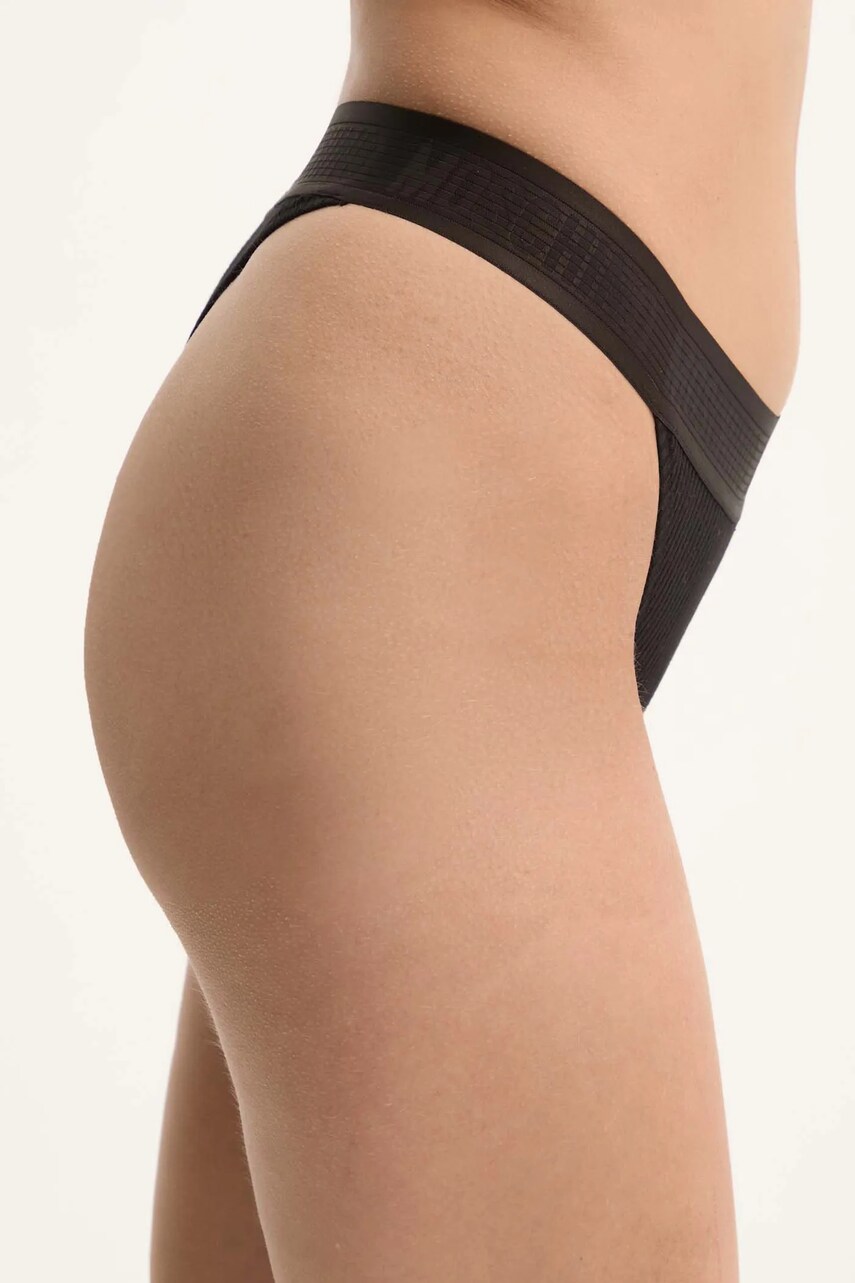 Стринги Moschino Underwear колір чорний A13084423
