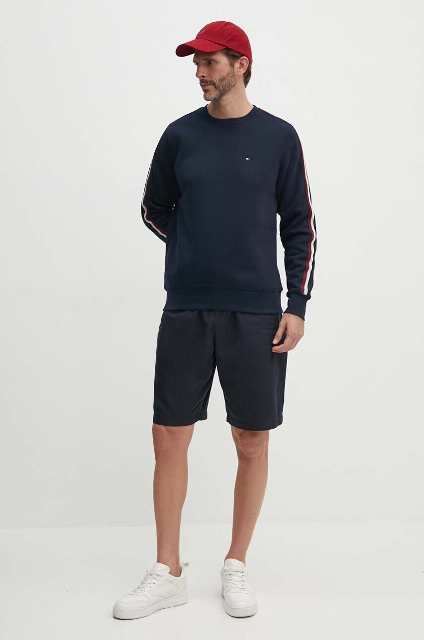 Купити Кофта Tommy Hilfiger чоловіча колір синій з аплікацією MW0MW35569 – головне зображення