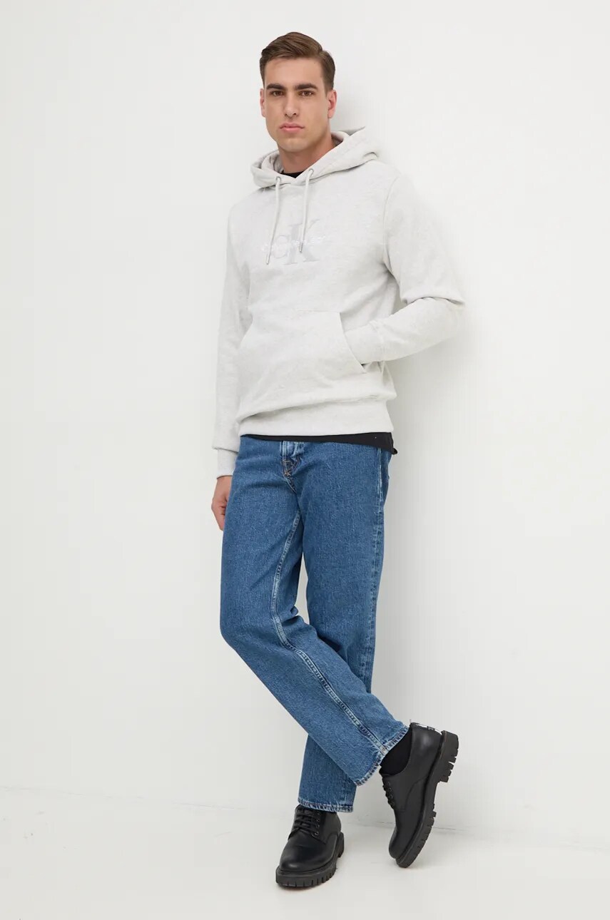Бавовняна кофта Calvin Klein Jeans чоловіча колір сірий з капюшоном з аплікацією J30J326637