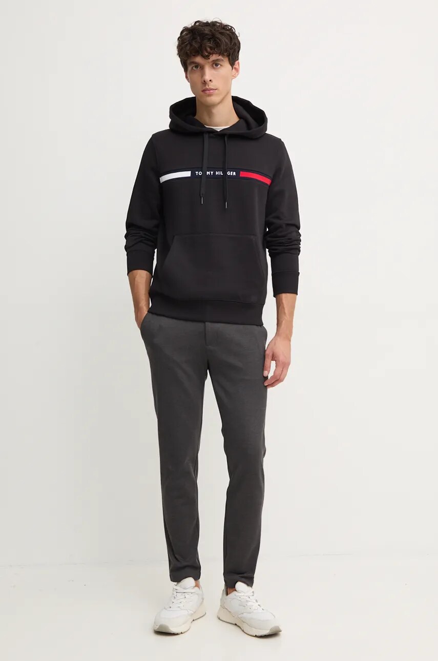 Кофта Tommy Hilfiger чоловіча колір чорний з капюшоном з аплікацією MW0MW37361