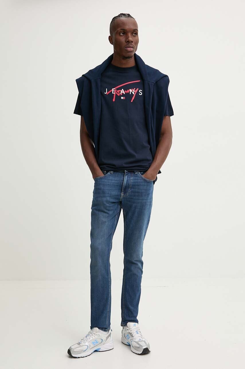 Бавовняна кофта Tommy Jeans чоловіча колір синій з аплікацією DM0DM19755