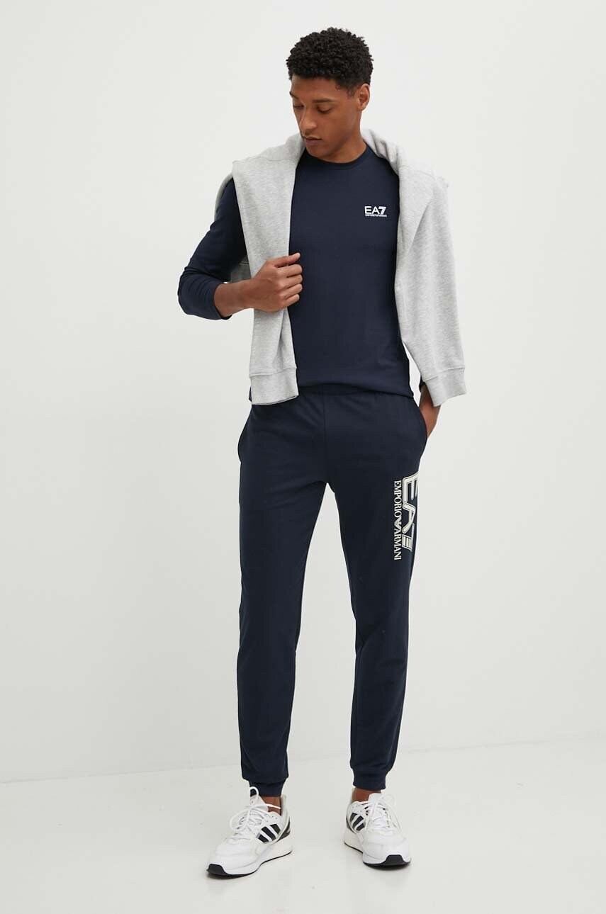 Купити Лонгслів EA7 Emporio Armani чоловічий колір синій однотонний PJVQZ.8NPT28 – головне зображення