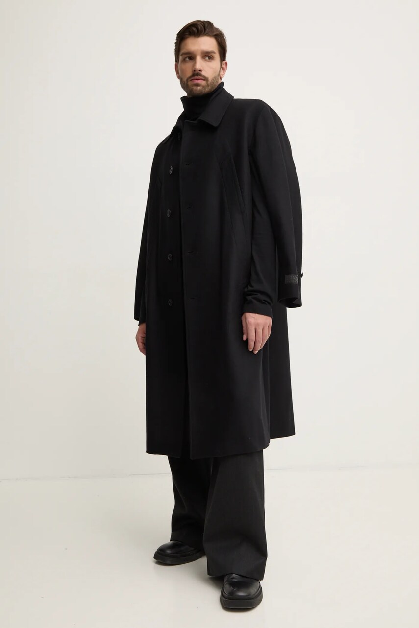 Бавовняний лонгслів MM6 Maison Margiela колір чорний однотонний SH2NH0002.S23588