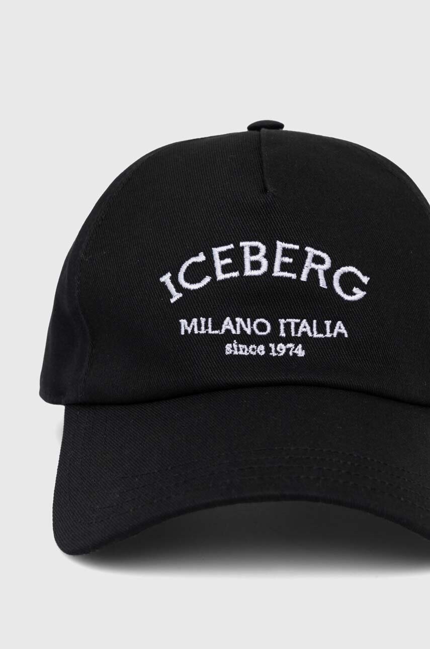 Бавовняна бейсболка Iceberg колір чорний з принтом 71 016 950