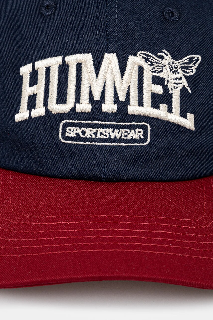 Бавовняна бейсболка Hummel колір синій візерунок 226045