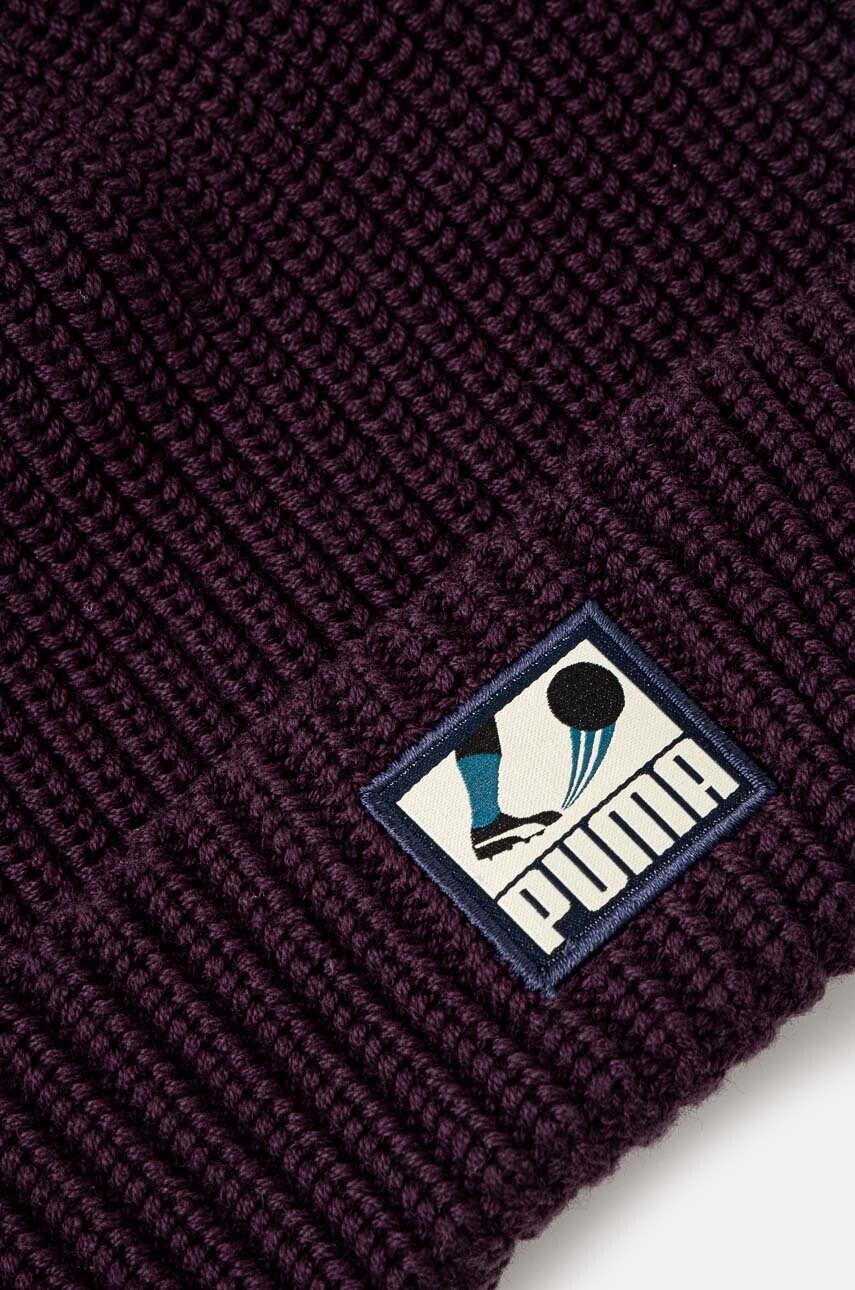 Бавовняна шапка Puma Classics Graphic Short Beanie колір фіолетовий з бавовни 025680
