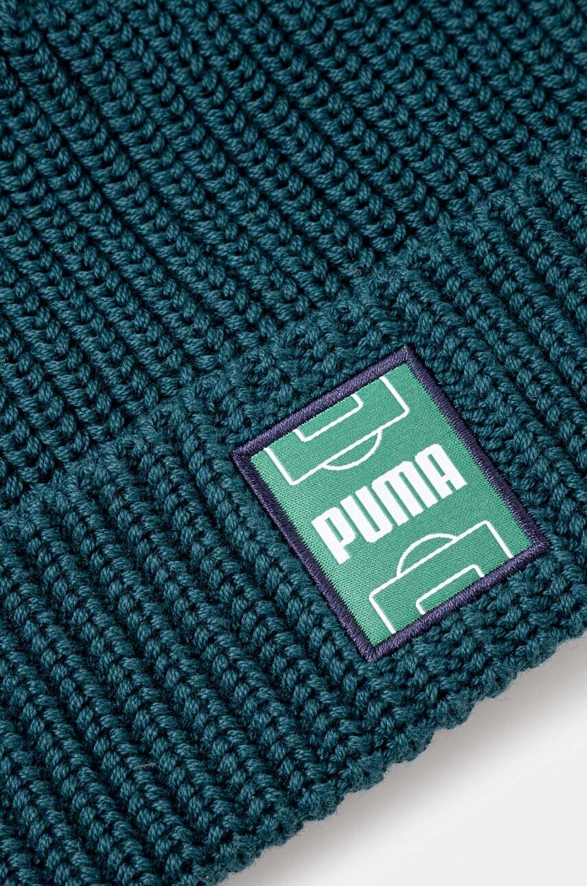 Бавовняна шапка Puma Classics Graphic Short Beanie колір зелений з бавовни 025680