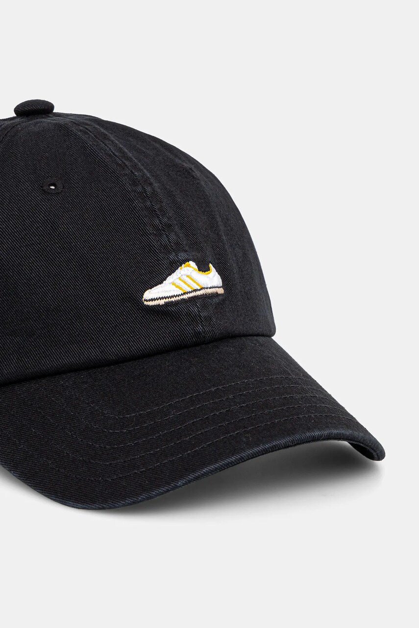 Бавовняна бейсболка adidas Originals колір чорний з аплікацією IY4101