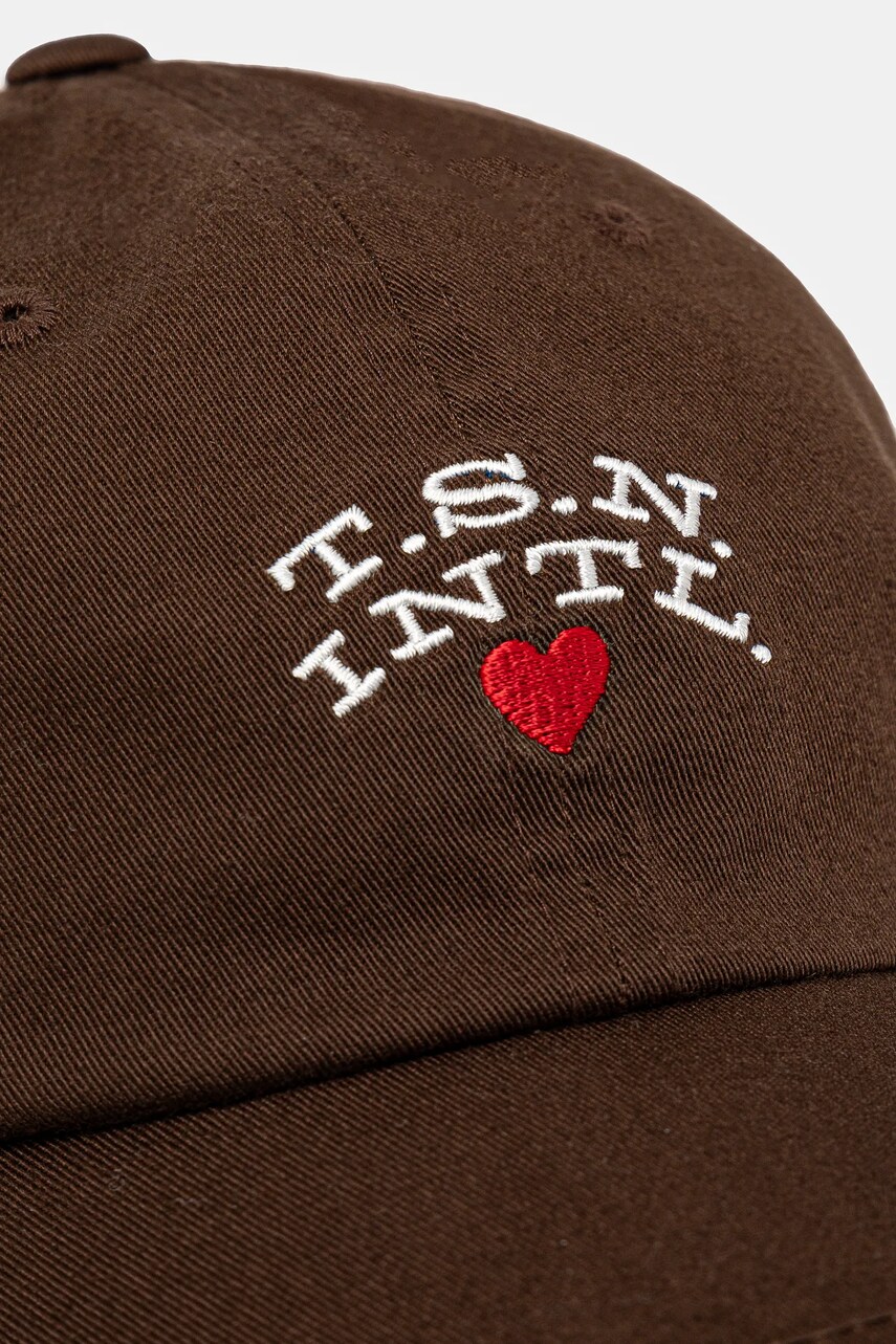 Бавовняна бейсболка thisisneverthat Heart Cap колір коричневий з принтом TN243WHWBC08