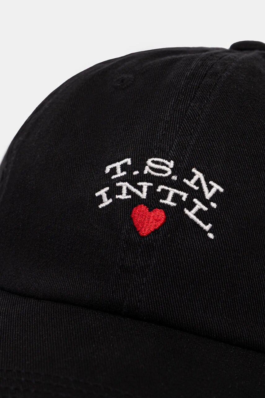 Бавовняна бейсболка thisisneverthat Heart Cap колір чорний з принтом TN243WHWBC08