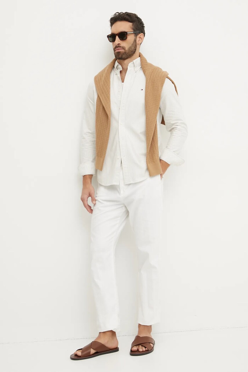 Бавовняна сорочка Tommy Hilfiger чоловіча колір бежевий regular комір button-down MW0MW36238