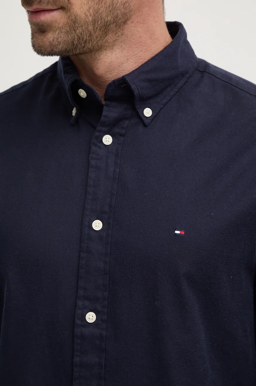 Сорочка Tommy Hilfiger чоловіча колір синій regular комір button-down MW0MW36824
