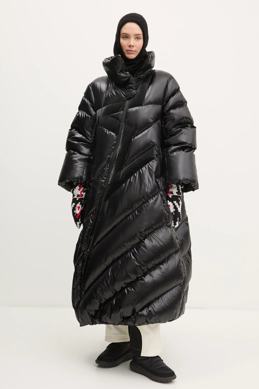 Пухова куртка Perfect Moment Ariel жіноча колір чорний зимова oversize W3001068