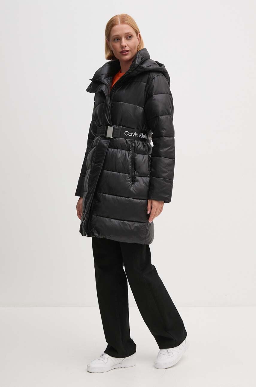 Куртка Calvin Klein Jeans жіноча колір чорний зимова J20J223578