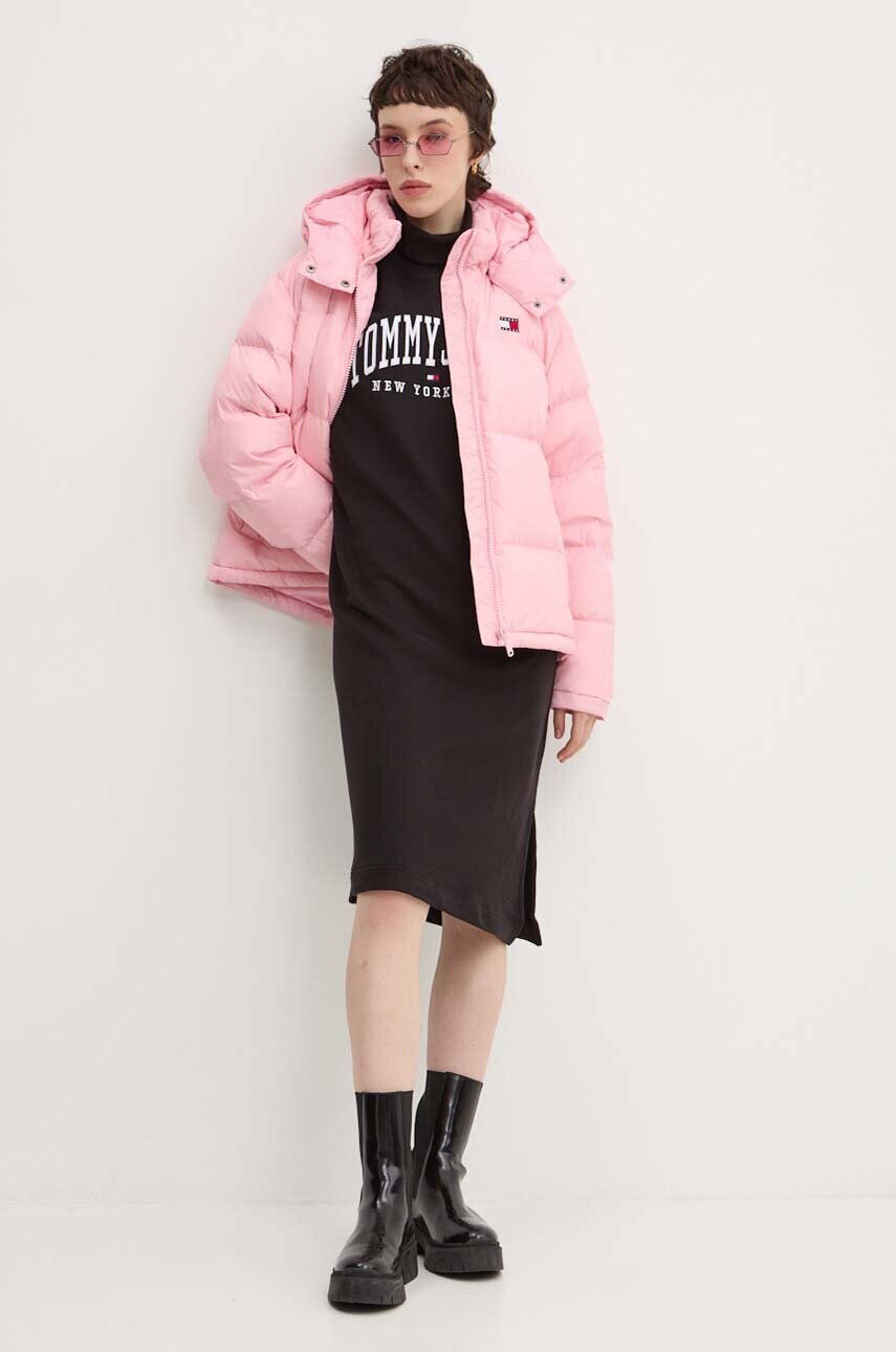 Пухова куртка Tommy Jeans жіноча колір рожевий зимова oversize DW0DW18610