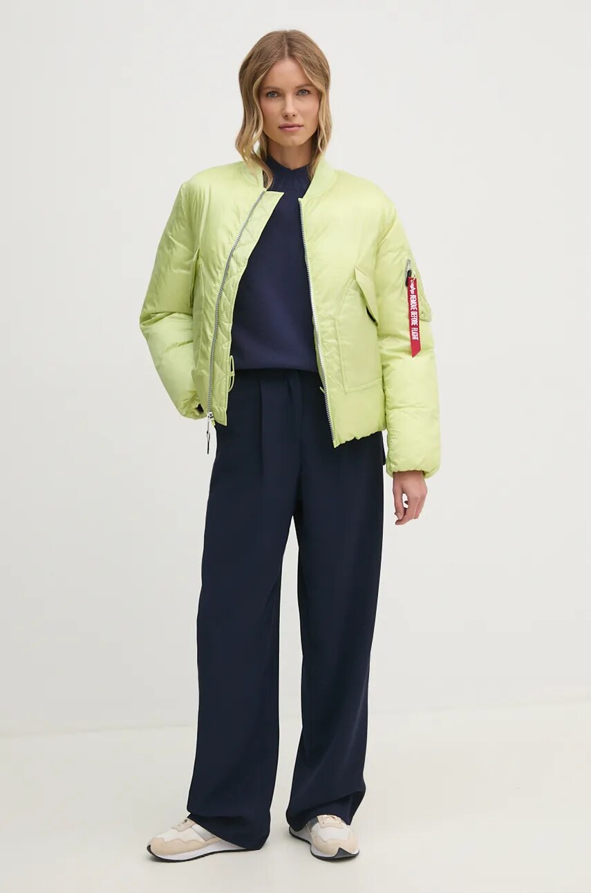 Куртка Alpha Industries жіноча колір зелений зимова oversize 148004