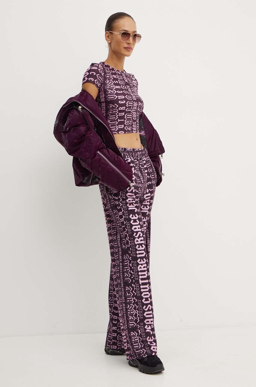 Пухова куртка Versace Jeans Couture жіноча колір бордовий зимова oversize 77HAUD14 CQ05D