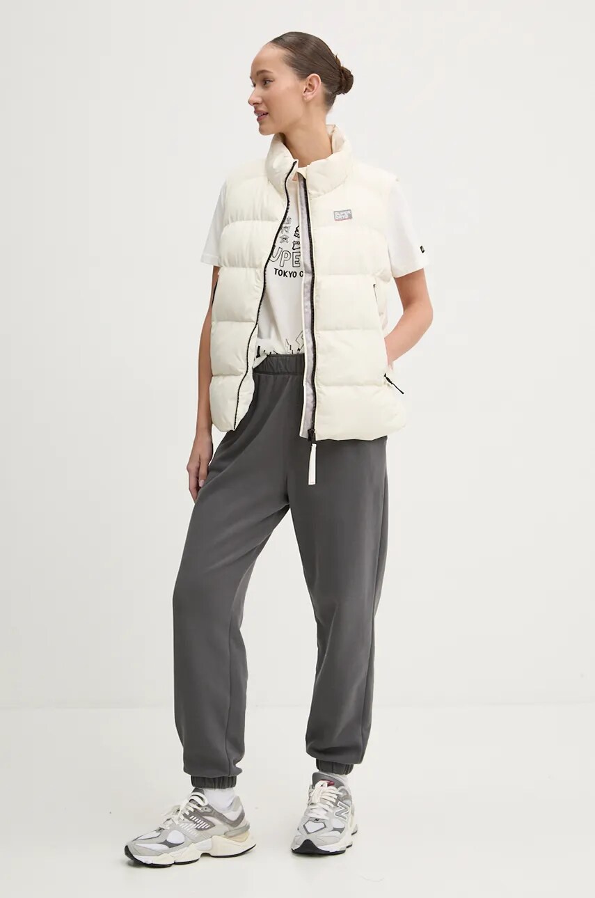 Безрукавка Superdry жіночий колір бежевий зимовий W5011717A-71D