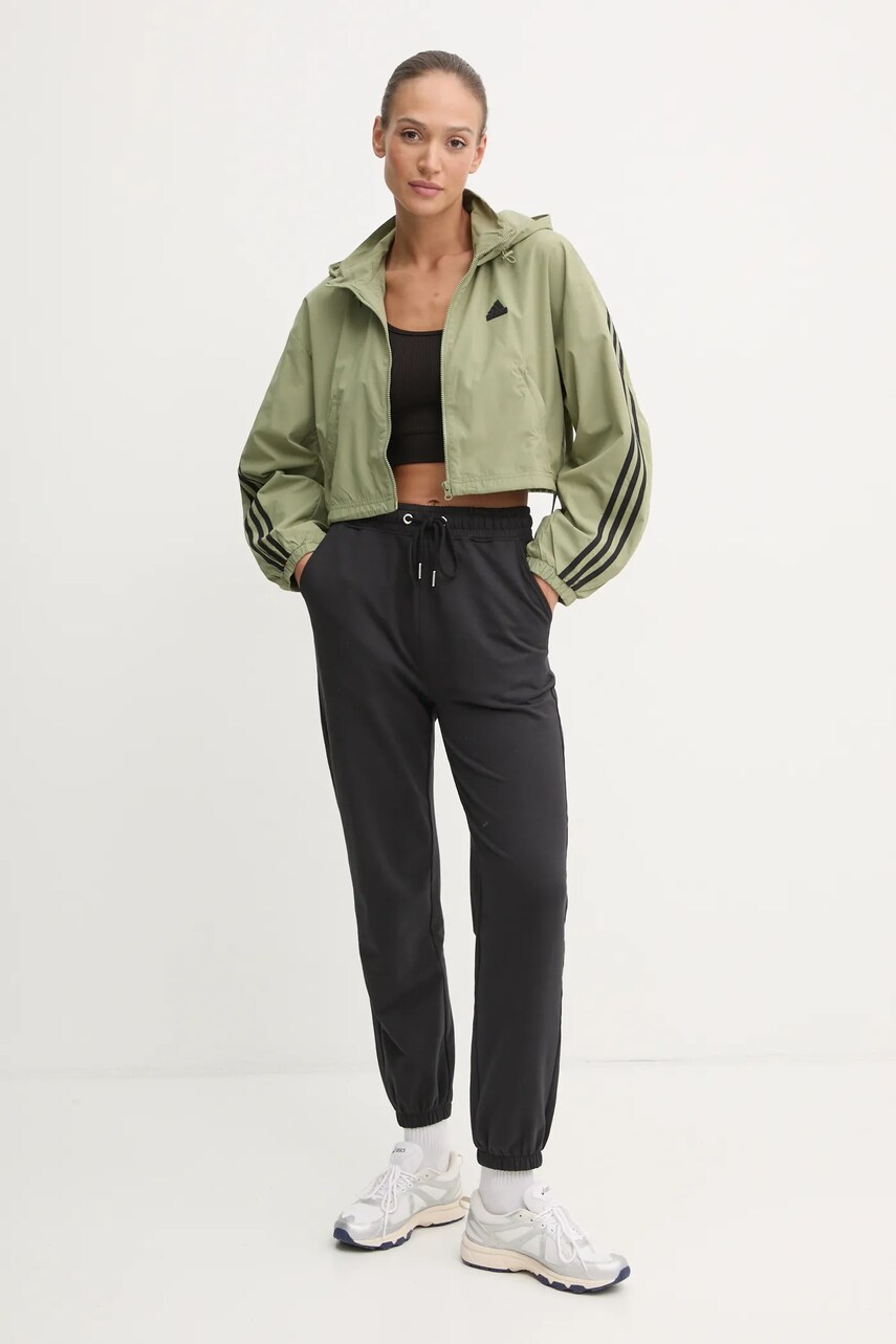 Куртка adidas Future Icons жіноча колір зелений перехідна IW7705