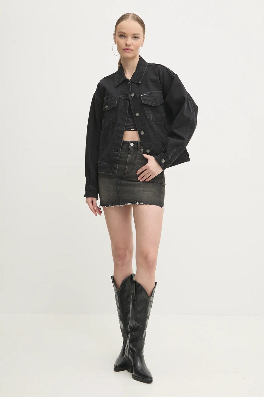 Джинсова куртка Guess Jeans жіноча колір чорний перехідна oversize W4BN56 D5E83
