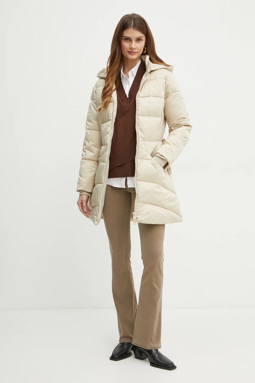 Куртка Guess SELINE жіноча колір бежевий зимова W4BL58 WGL72