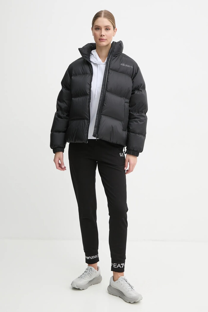 Пухова куртка adidas Originals Premium Puffer жіноча колір чорний зимова IW5867