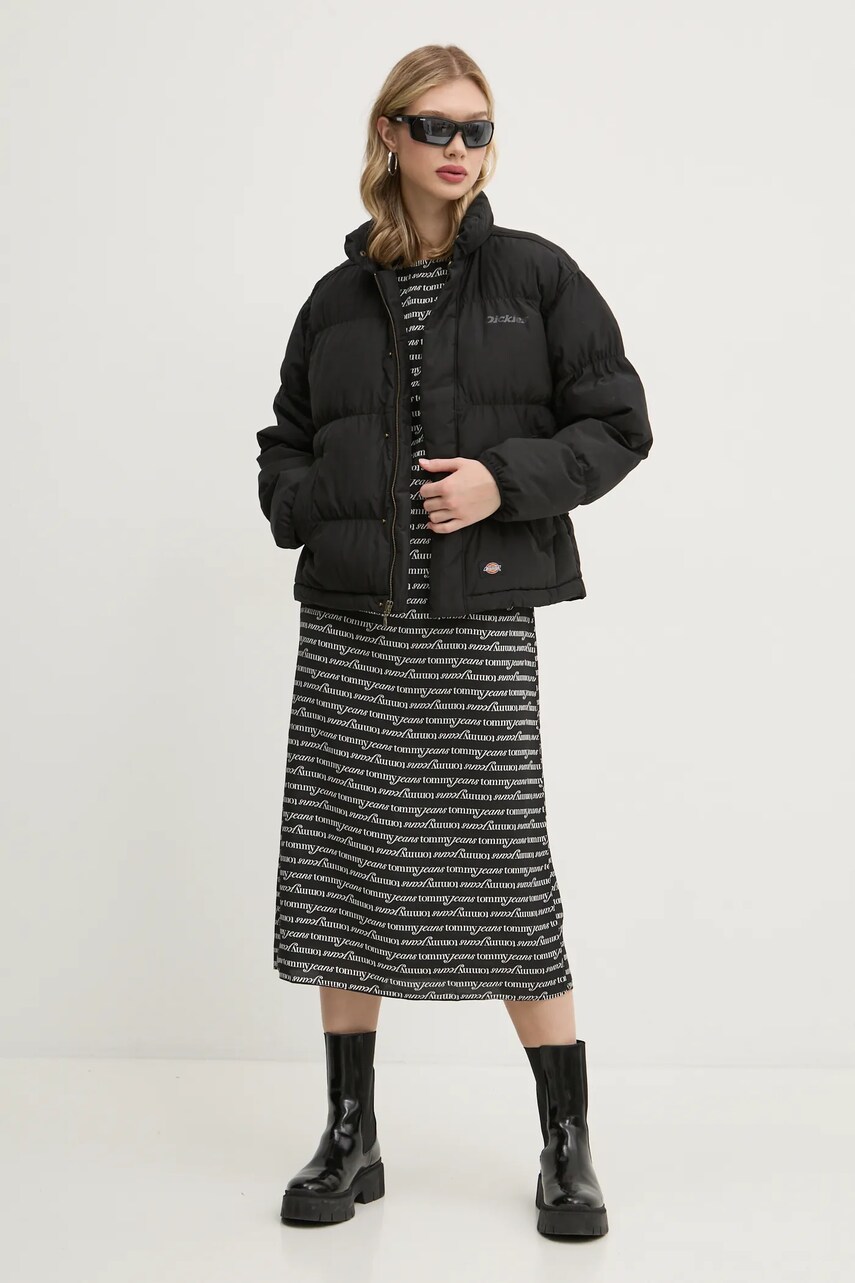 Куртка Dickies SCOBEY жіноча колір чорний зимова oversize DK0A4Z36