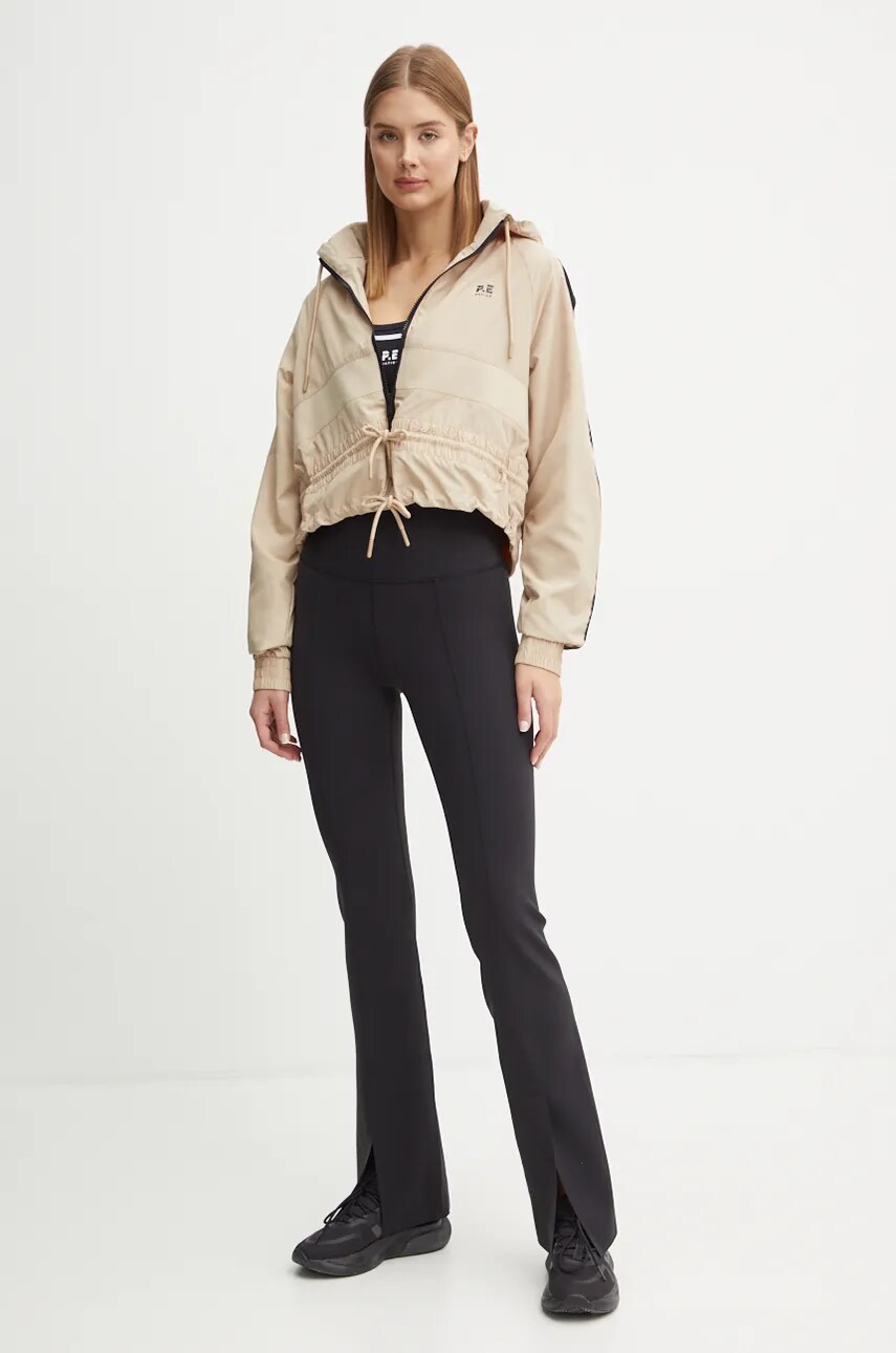 Куртка для тренувань P.E Nation Cropped Man Down колір бежевий перехідна oversize 243J341
