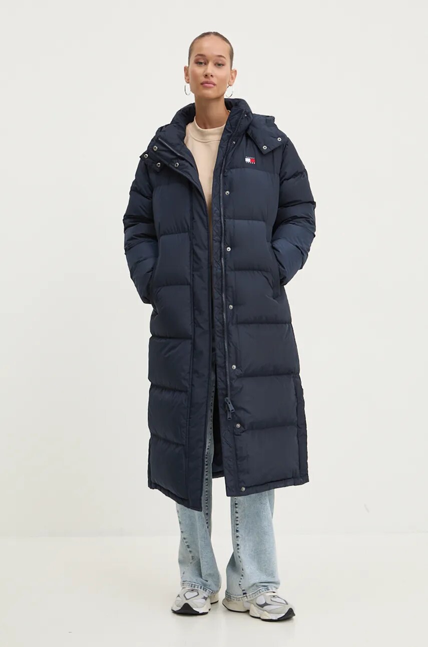 Пухова куртка Tommy Jeans жіноча колір синій зимова oversize DW0DW18860