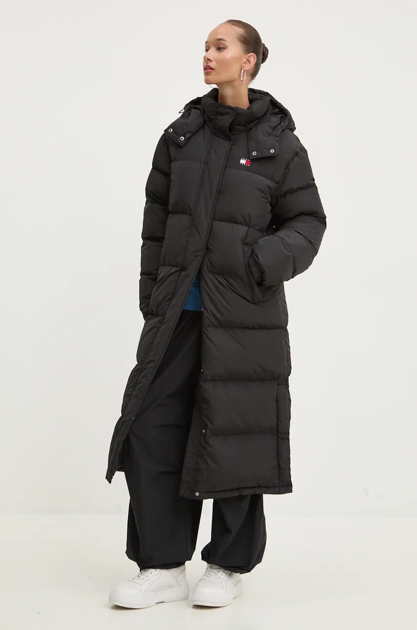 Пухова куртка Tommy Jeans жіноча колір чорний зимова oversize DW0DW18860