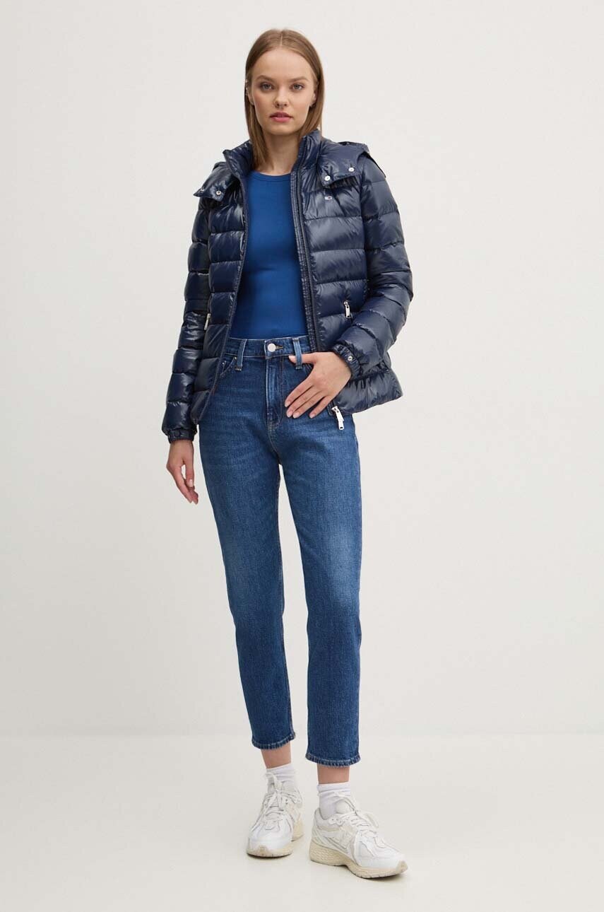 Пухова куртка Tommy Jeans жіноча колір синій зимова DW0DW19926