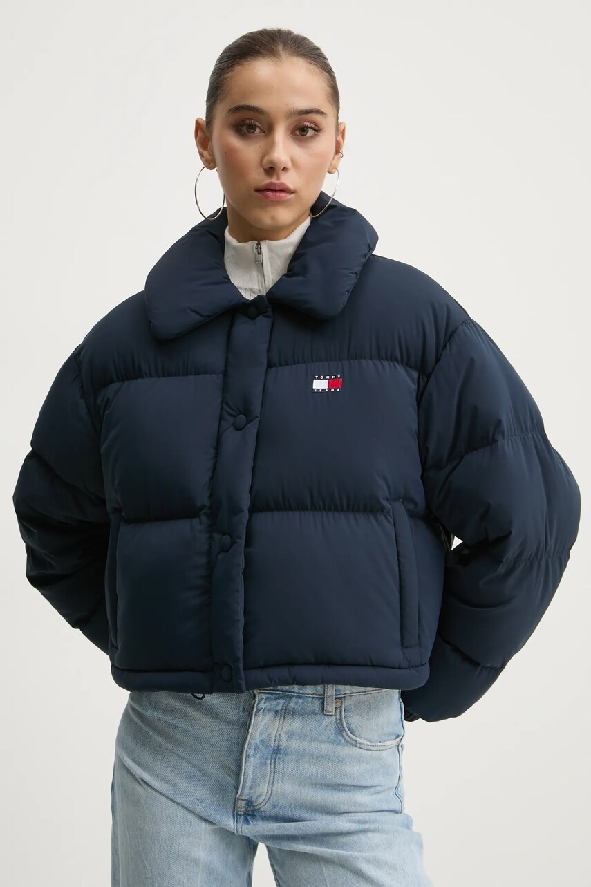 Пухова куртка Tommy Jeans жіноча колір синій зимова DW0DW20390