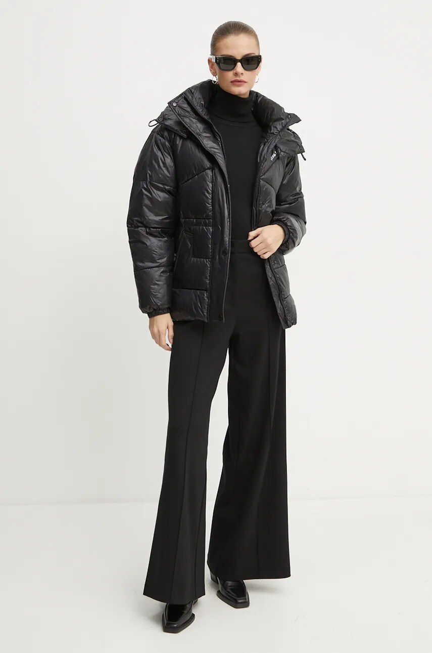 Куртка Karl Lagerfeld жіноча колір чорний зимова 246W1510