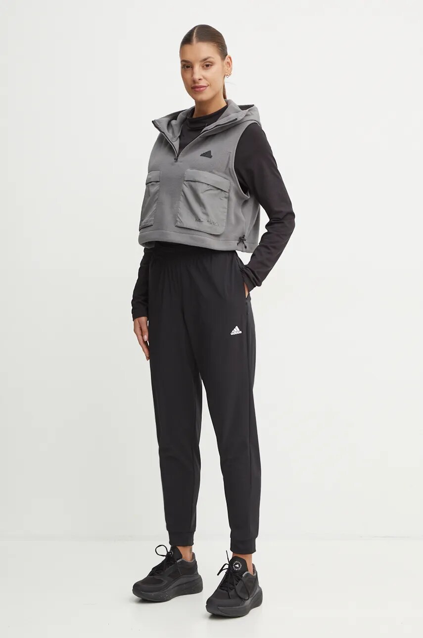 Безрукавка adidas City Escape жіноча колір сірий перехідна IW5225