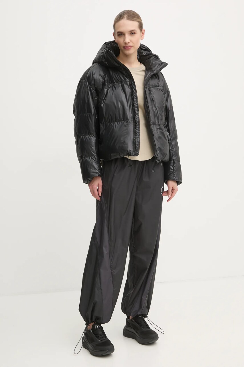 Куртка adidas by Stella McCartney TrueNature жіноча колір чорний зимова IW9842