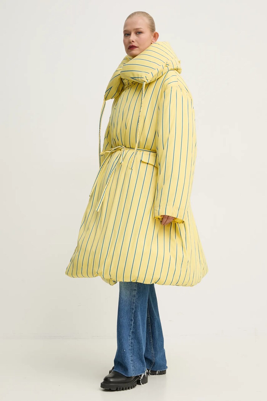 Куртка Sunnei жіноча колір жовтий зимова oversize RTWXOUW012