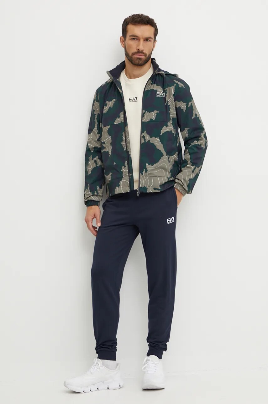 Куртка EA7 Emporio Armani чоловіча колір зелений перехідна PNGIZ.6DPB58