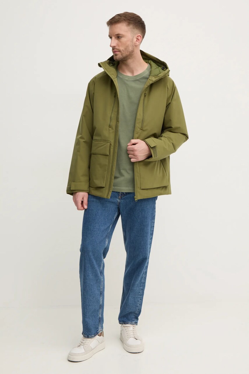 Куртка United Colors of Benetton чоловіча колір зелений зимова 275PUN062