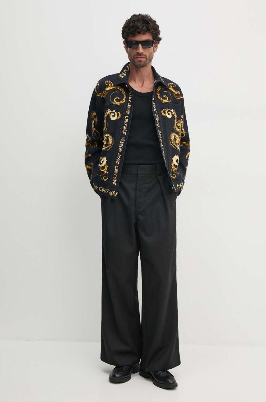 Джинсова куртка Versace Jeans Couture чоловіча колір чорний перехідна oversize 77GAS40P ES125LO1