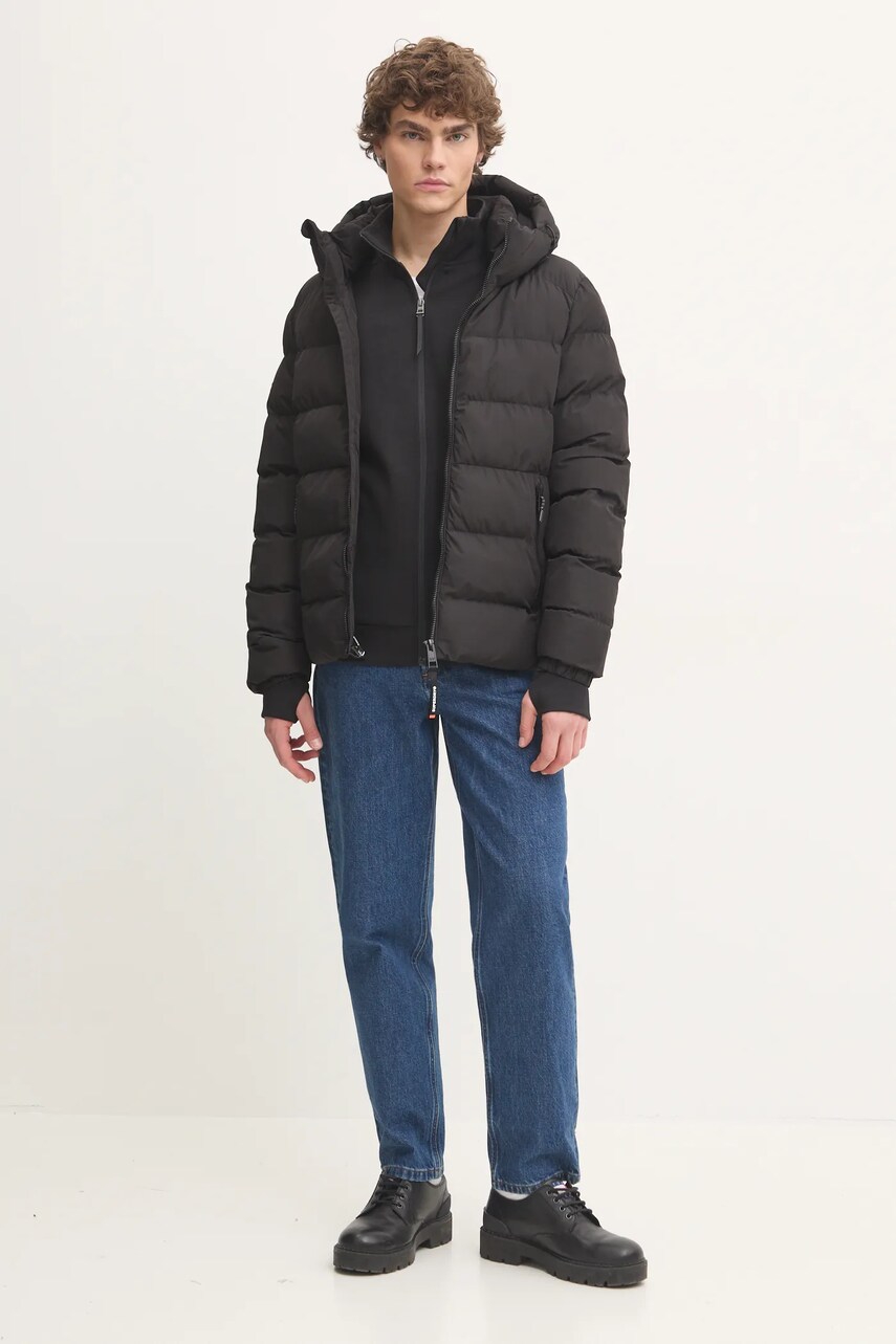 Куртка Superdry чоловіча колір чорний зимова M5011905A-02A