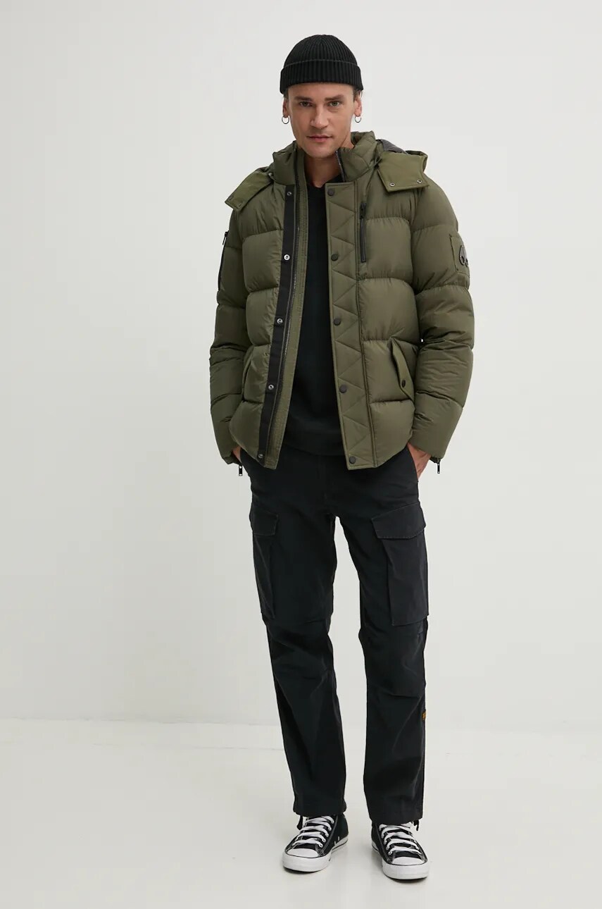 Пухова куртка MOOSE KNUCKLES чоловіча колір зелений зимова M34MJ196