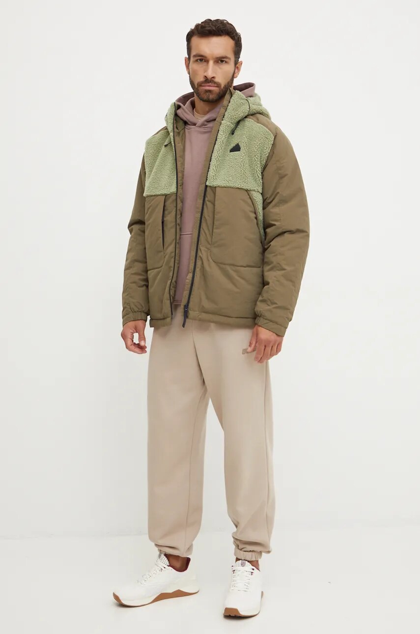 Куртка adidas City Escape чоловіча колір зелений зимова oversize IZ4661