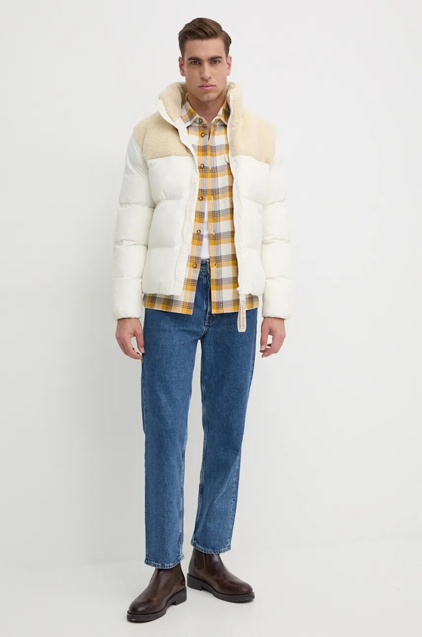 Куртка Calvin Klein Jeans чоловіча колір бежевий зимова J30J326091