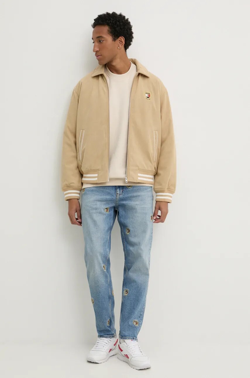 Куртка Tommy Jeans чоловіча колір бежевий перехідна DM0DM19626