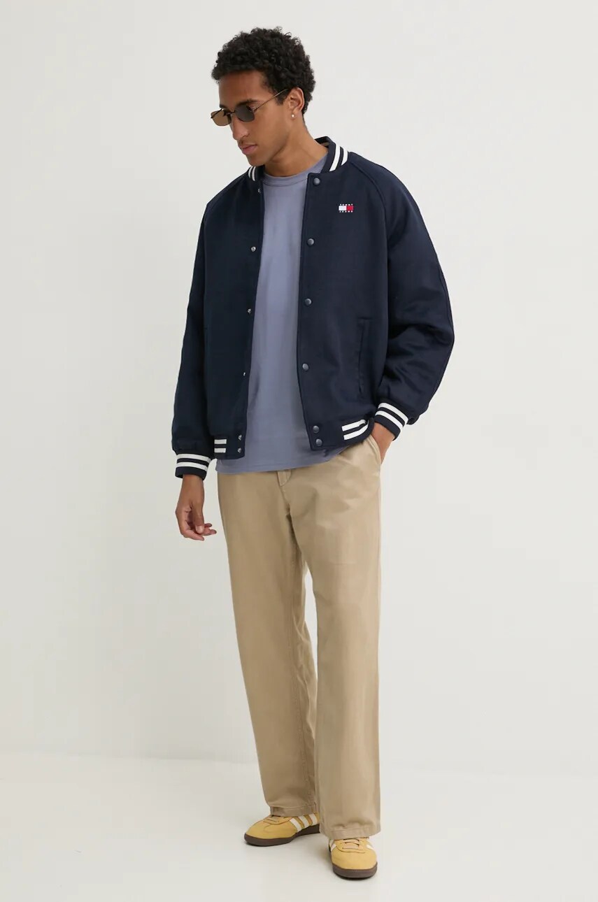 Куртка-бомбер з домішкою вовни Tommy Jeans колір синій перехідна DM0DM20685