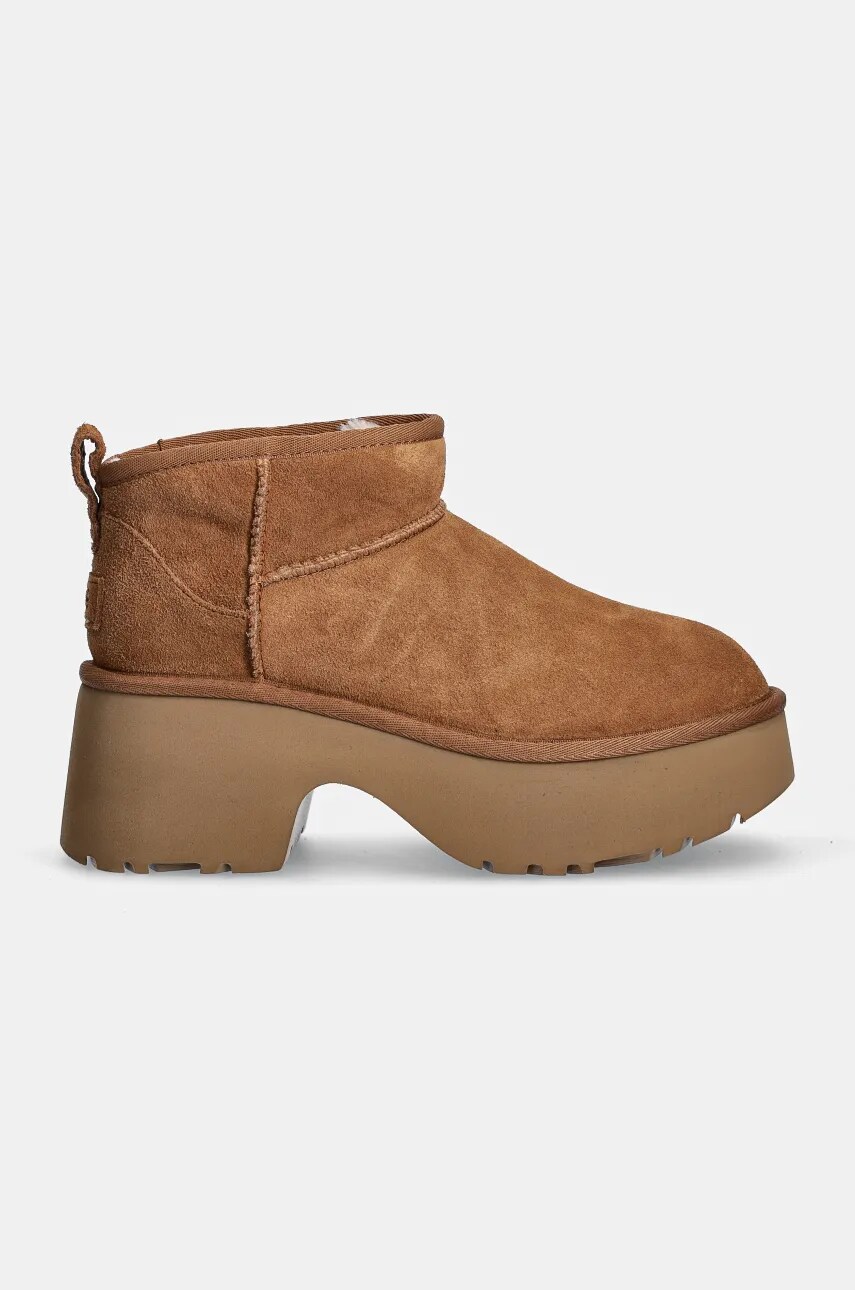 Замшеві чоботи UGG Classic Ultra Mini New Heights жіночі колір коричневий 1158311-CHE