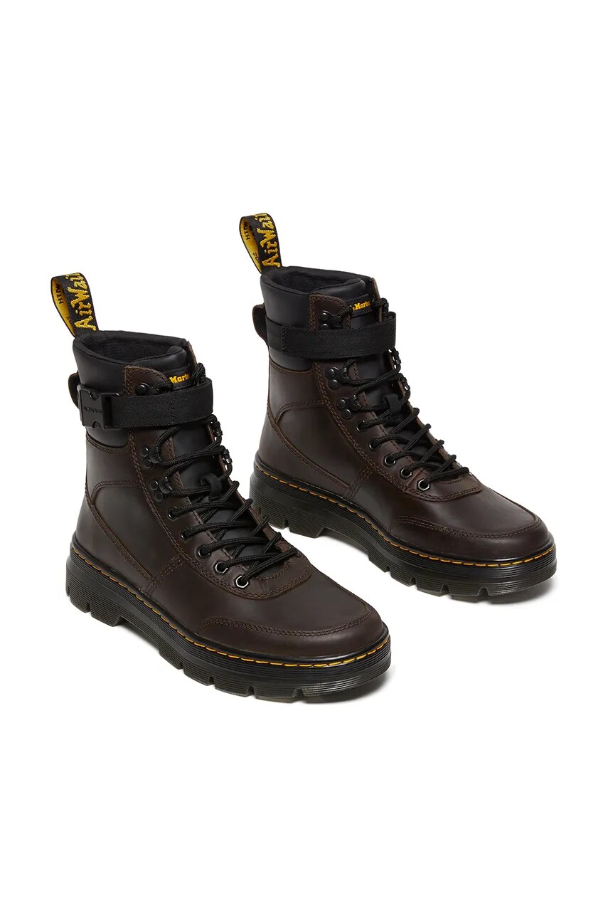 Шкіряні черевики Dr. Martens Combs Tech Leather колір коричневий на плоскому ходу злегка утеплені DM27804201